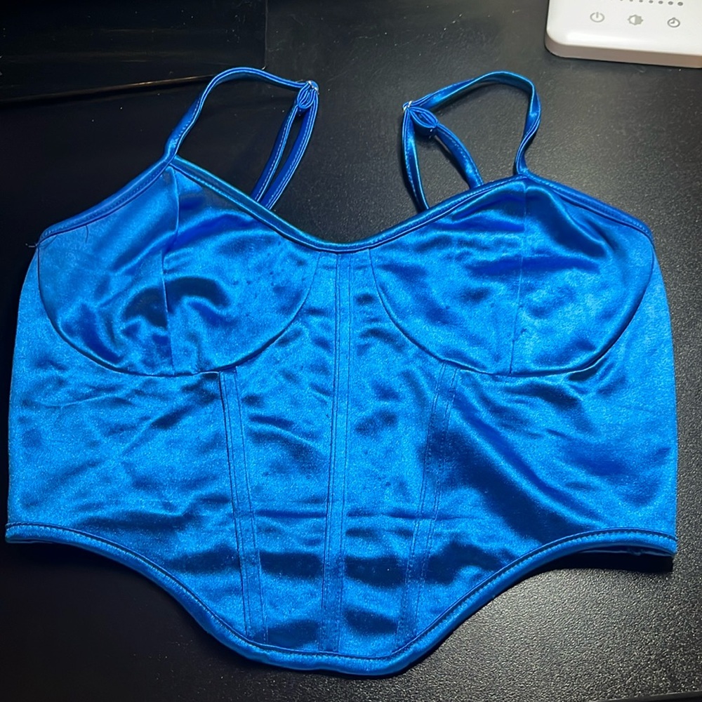 Shein corset top. Worn a few times, good condition!